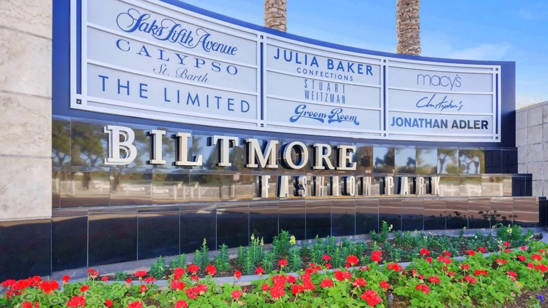 Apartment Sleek Phoenix Condo Walk To Biltmore Fashion Park